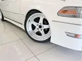 2000 Toyota Mark II Grande Regalia (late model) White Sedan for sale, Japanese used car export - photo 6 of 49 | GULJI TRADERS