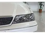 2000 Toyota Mark II Grande Regalia G Edition White Sedan for sale, Japanese used car export - photo 21 of 46 | GULJI TRADERS