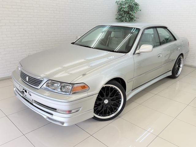 2000 Toyota Mark II Grande Silver Sedan for sale, Japanese used car export | GULJI TRADERS