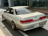 2000 Toyota Mark II Grande Regalia G Edition White Sedan for sale, Japanese used car export - photo 4 of 9 | GULJI TRADERS