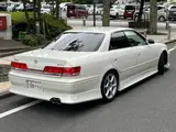2000 Toyota Mark II Grande White Sedan for sale, Japanese used car export - photo 4 of 9 | GULJI TRADERS