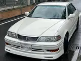 2000 Toyota Mark II Grande White Sedan for sale, Japanese used car export - photo 2 of 8 | GULJI TRADERS