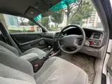 2000 Toyota Mark II Grande White Sedan for sale, Japanese used car export - photo 5 of 8 | GULJI TRADERS