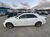 2019 Toyota Mark X 250G Pre-Collision Safety System Pearl Sedan for sale, Japanese used car export - photo 8 of 30 | GULJI TRADERS