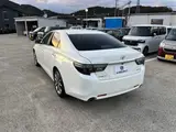 2019 Toyota Mark X 250G Pre-Collision Safety System Pearl Sedan for sale, Japanese used car export - photo 9 of 30 | GULJI TRADERS