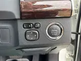 2019 Toyota Mark X 250G Pre-Collision Safety System Pearl Sedan for sale, Japanese used car export - photo 16 of 30 | GULJI TRADERS