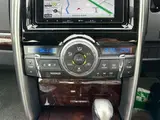 2019 Toyota Mark X 250G Pre-Collision Safety System Pearl Sedan for sale, Japanese used car export - photo 20 of 30 | GULJI TRADERS