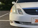 2003 Toyota Markii Blit 2.5iR-S ★ HID Headlights ★ Automatic Lights ★ Fog Lights ★ Remote Control Key ★ 16-inch Alloy Wheels Pearl Sedan for sale, Japanese used car export - photo 30 of 50 | GULJI TRADERS