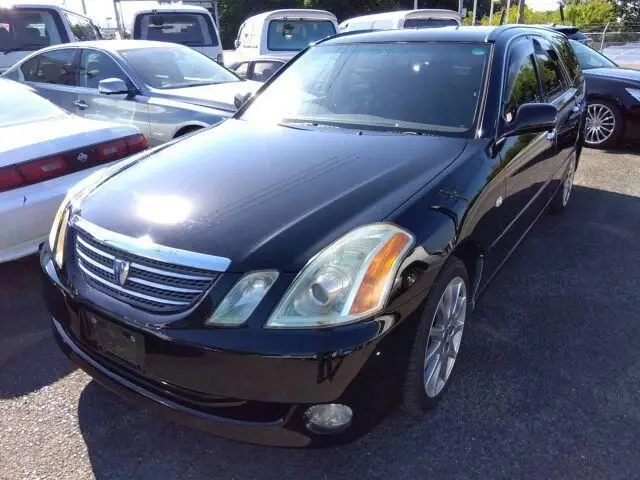 2004 Toyota Markii Blit 2.0iR Limited - photo 1 2004 Toyota Markii Blit 2.0iR Limited Black Sedan for sale, Japanese used car export - photo 1 of 6 | GULJI TRADERS