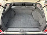 1985 Toyota Markii Wagon LG★Air conditioning★Power steering★Genuine floor mats★ White Van for sale, Japanese used car export - photo 57 of 78 | GULJI TRADERS
