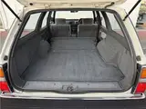 1985 Toyota Markii Wagon LG★Air conditioning★Power steering★Genuine floor mats★ White Van for sale, Japanese used car export - photo 60 of 78 | GULJI TRADERS