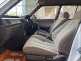 1992 Toyota Markii Wagon LG Grand Edition Other Van for sale, Japanese used car export - photo 26 of 45 | GULJI TRADERS
