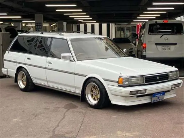 1995 Toyota Markii Wagon LG Grande Edition 5MT White Van for sale, Japanese used car export | GULJI TRADERS