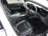 2021 Toyota Mirai Z Executive Package White Sedan for sale, Japanese used car export - photo 37 of 49 | GULJI TRADERS