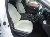 2021 Toyota Mirai Z Executive Package White Sedan for sale, Japanese used car export - photo 39 of 49 | GULJI TRADERS