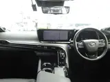 2021 Toyota Mirai Z Executive Package Black Sedan for sale, Japanese used car export - photo 16 of 50 | GULJI TRADERS