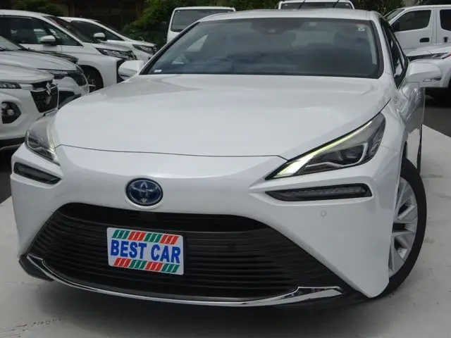 2022 Toyota Mirai G White Sedan for sale, Japanese used car export | GULJI TRADERS