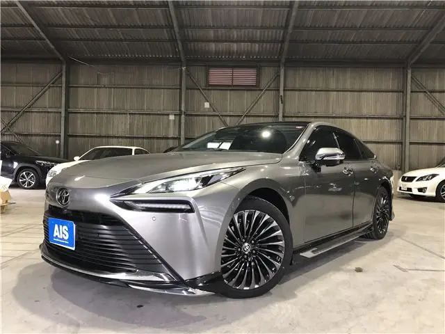 2023 Toyota Mirai Z Executive Package with sunroof, AIS inspected vehicle. Gray Sedan for sale, Japanese used car export - photo 1 of 25 | GULJI TRADERS