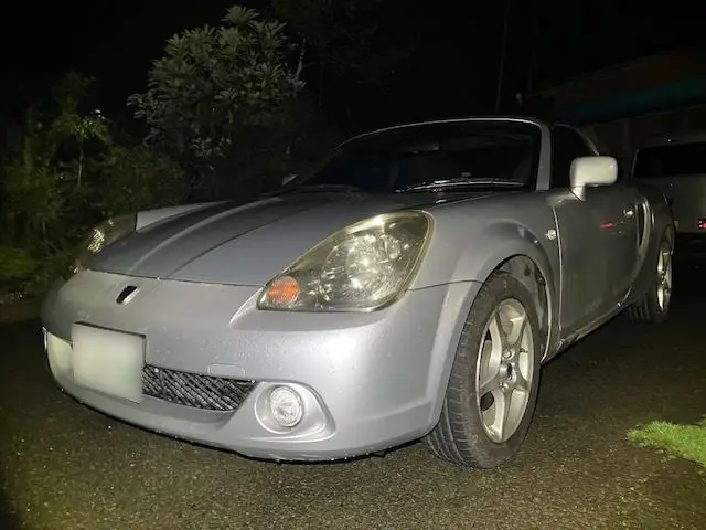 2005 Toyota MR-S S Edition Sequential Navigation System Aftermarket Exhaust - photo 1 2005 Toyota MR-S S Edition Sequential Navigation System Aftermarket Exhaust Silver Coupe for sale, Japanese used car export | GULJI TRADERS