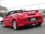 2006 Toyota MR-S 1.8 S Edition Sequential Red Coupe for sale, Japanese used car export - photo 16 of 20 | GULJI TRADERS