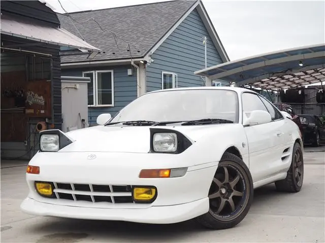 1994 Toyota MR2 G White Coupe for sale, Japanese used car export - photo 1 of 37 | GULJI TRADERS