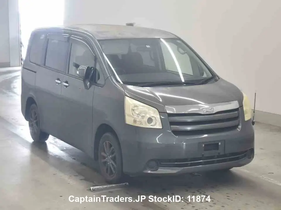 2009 Toyota Noah - photo 1 2009 Toyota Noah GRAY Van for sale, Japanese used car export | GULJI TRADERS