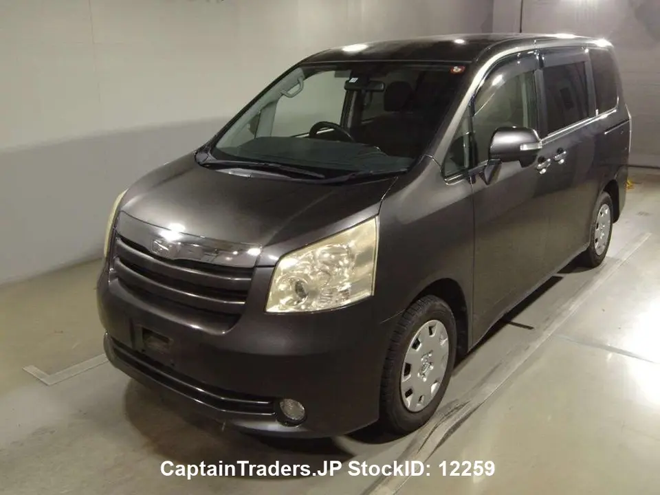 2009 Toyota Noah GRAY Van for sale, Japanese used car export - photo 1 of 13 | GULJI TRADERS