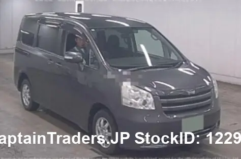 2009 Toyota Noah - photo 1 2009 Toyota Noah GRAY Van for sale, Japanese used car export - photo 1 of 6 | GULJI TRADERS