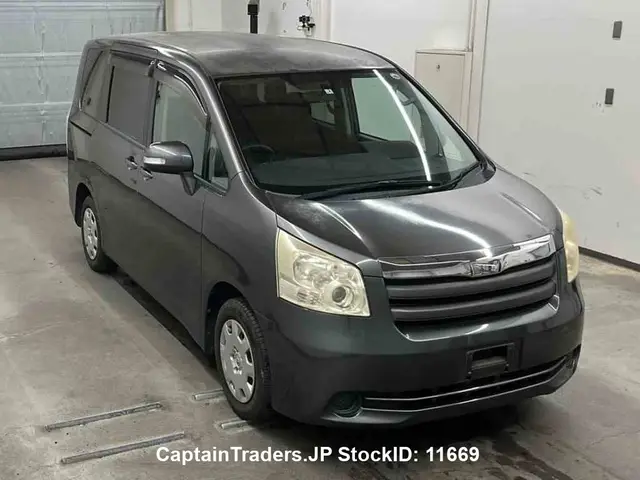 2009 Toyota Noah GRAY Van for sale, Japanese used car export | GULJI TRADERS