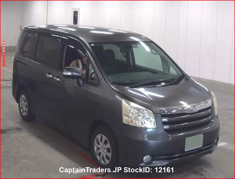 2010 Toyota Noah - photo 1 2010 Toyota Noah GRAY Van for sale, Japanese used car export | GULJI TRADERS