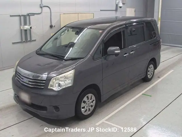 2010 Toyota Noah GRAY Van for sale, Japanese used car export | GULJI TRADERS