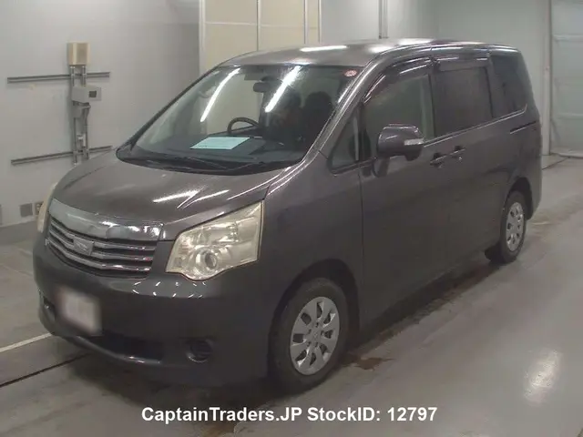 2010 Toyota Noah GRAY Van for sale, Japanese used car export | GULJI TRADERS