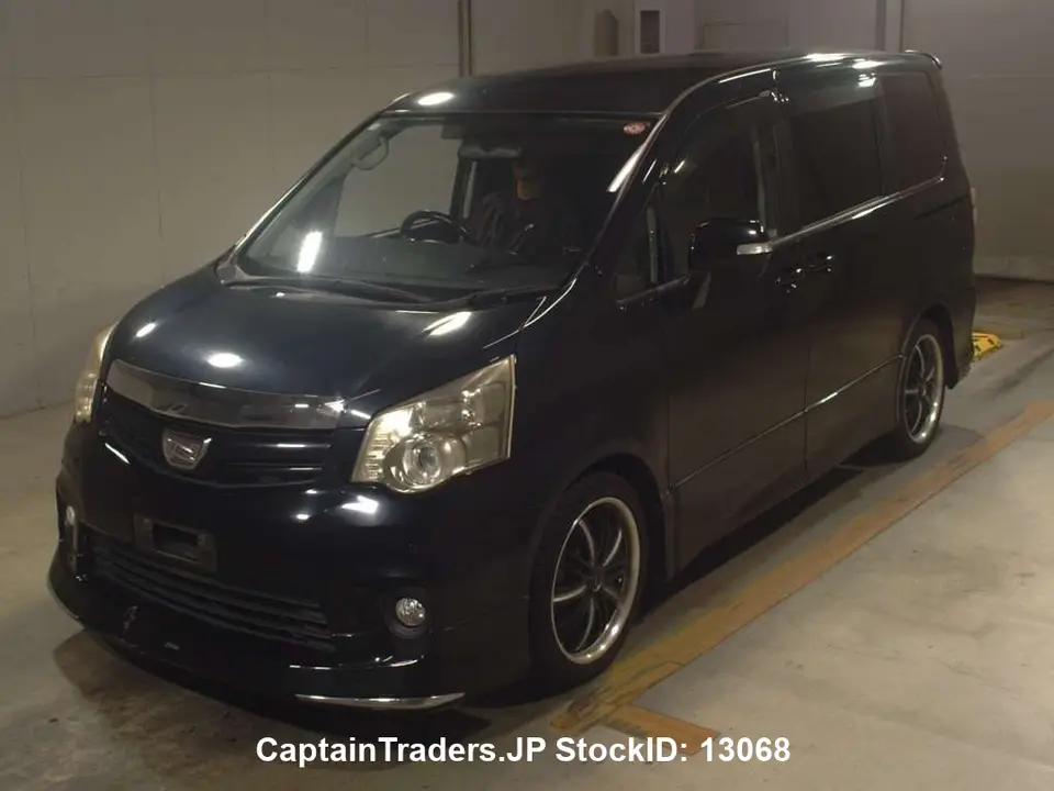 2010 Toyota Noah - photo 1 2010 Toyota Noah Black Van for sale, Japanese used car export - photo 1 of 10 | GULJI TRADERS