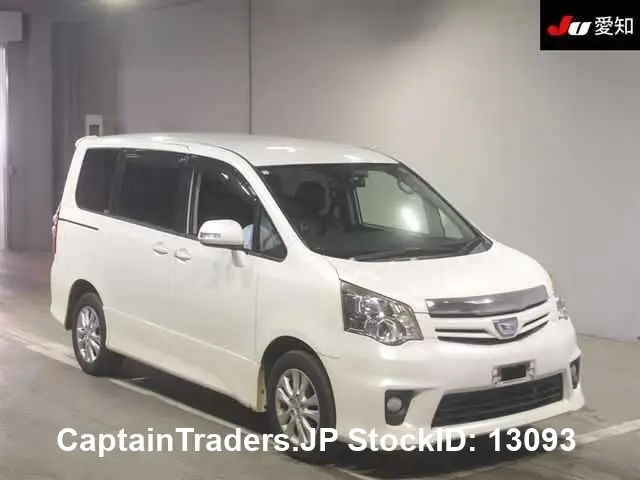 2010 Toyota Noah - photo 1 2010 Toyota Noah Pearl Van for sale, Japanese used car export - photo 1 of 10 | GULJI TRADERS