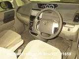 2010 Toyota Noah Pearl Van for sale, Japanese used car export - photo 4 of 7 | GULJI TRADERS