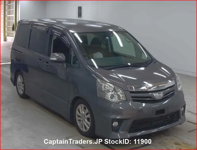 2010 Toyota Noah - photo 1 2010 Toyota Noah GRAY Van for sale, Japanese used car export | GULJI TRADERS