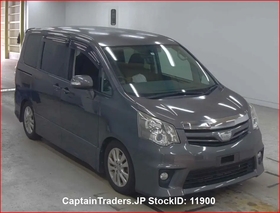 2010 Toyota Noah - photo 1 2010 Toyota Noah GRAY Van for sale, Japanese used car export | GULJI TRADERS