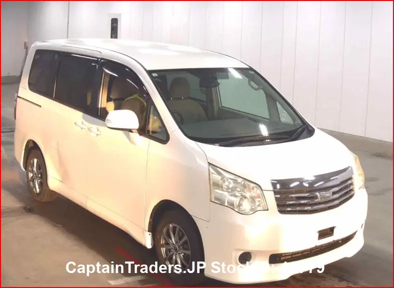 2011 Toyota Noah - photo 1 2011 Toyota Noah Pearl Van for sale, Japanese used car export | GULJI TRADERS
