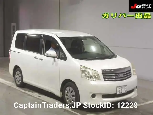 2012 Toyota Noah - photo 1 2012 Toyota Noah Pearl Van for sale, Japanese used car export | GULJI TRADERS