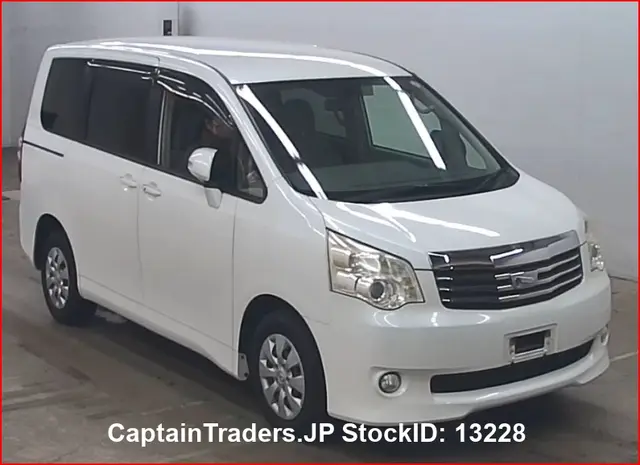 2013 Toyota Noah - photo 1 2013 Toyota Noah Pearl Van for sale, Japanese used car export | GULJI TRADERS