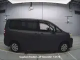 2013 Toyota Noah GRAY Van for sale, Japanese used car export - photo 4 of 13 | GULJI TRADERS