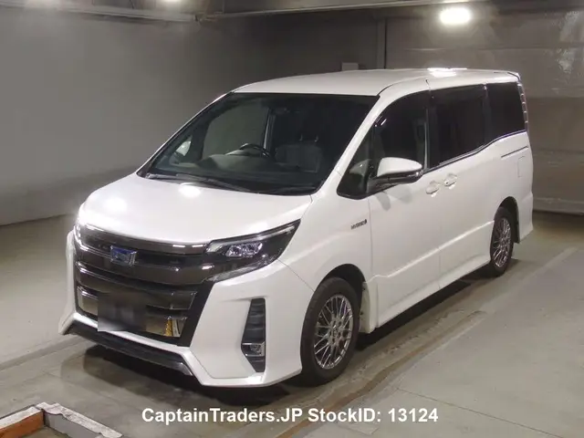 2017 Toyota Noah - photo 1 2017 Toyota Noah Pearl Van for sale, Japanese used car export | GULJI TRADERS