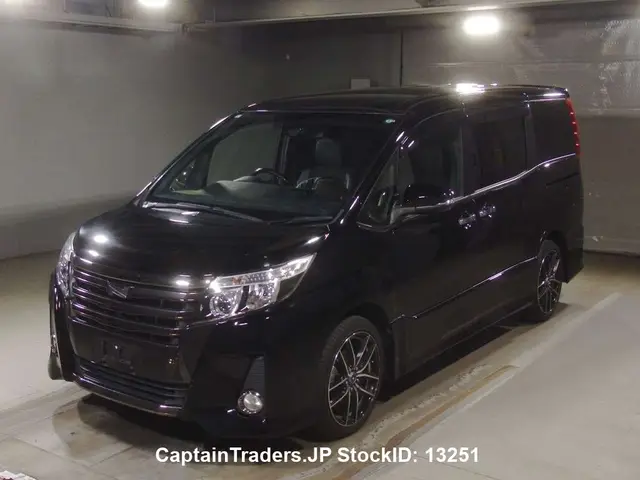2017 Toyota Noah - photo 1 2017 Toyota Noah Black Van for sale, Japanese used car export | GULJI TRADERS