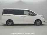 2018 Toyota Noah Pearl Van for sale, Japanese used car export - photo 7 of 14 | GULJI TRADERS