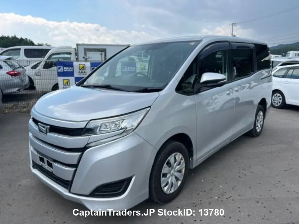 2019 Toyota Noah - photo 1 2019 Toyota Noah Silver Van for sale, Japanese used car export - photo 1 of 30 | GULJI TRADERS