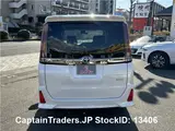 2020 Toyota Noah Pearl white Van for sale, Japanese used car export - photo 5 of 60 | GULJI TRADERS