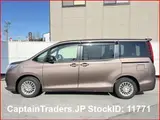 2015 Toyota Noah Hybrid Registration Year / Month 2014 / 5 Steering Right Manufacture Year / Month 2015 / 5 Seats 7 Mileage 49 Van for sale, Japanese used car export - photo 4 of 39 | GULJI TRADERS
