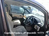 2015 Toyota Noah Hybrid Registration Year / Month 2014 / 5 Steering Right Manufacture Year / Month 2015 / 5 Seats 7 Mileage 49 Van for sale, Japanese used car export - photo 30 of 39 | GULJI TRADERS