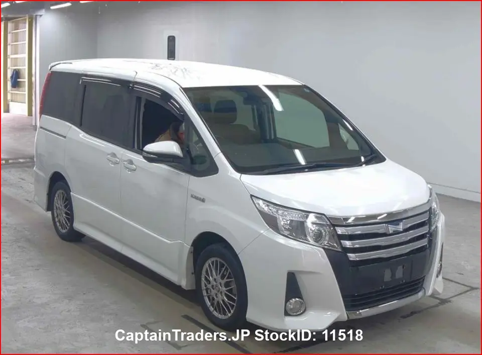 2016 Toyota Noah Hybrid - photo 1 2016 Toyota Noah Hybrid Pearl Van for sale, Japanese used car export - photo 1 of 12 | GULJI TRADERS