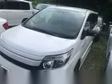 2018 Toyota Noah Push Start Si Gr Sports Pearl white Van for sale, Japanese used car export - photo 9 of 32 | GULJI TRADERS
